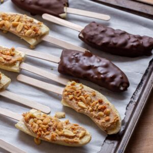 Home frozen banana popsicles